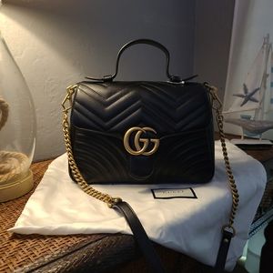 Gucci GG Marmont Medium Top Handle